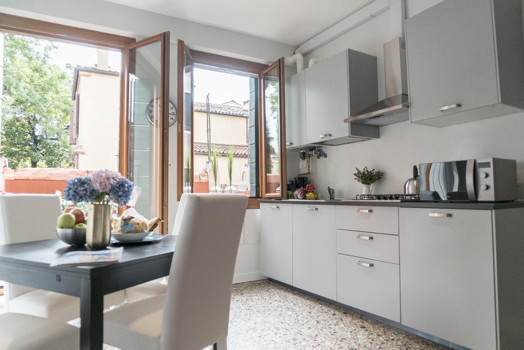 Venier Apartment Venezia Esterno foto